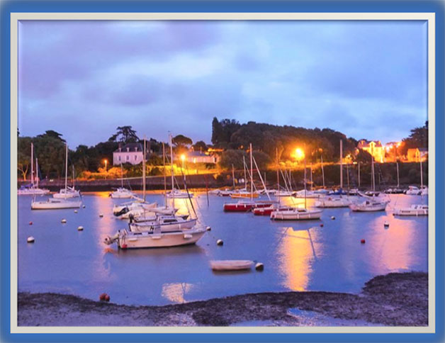 LE PORT VUE DE NUIT